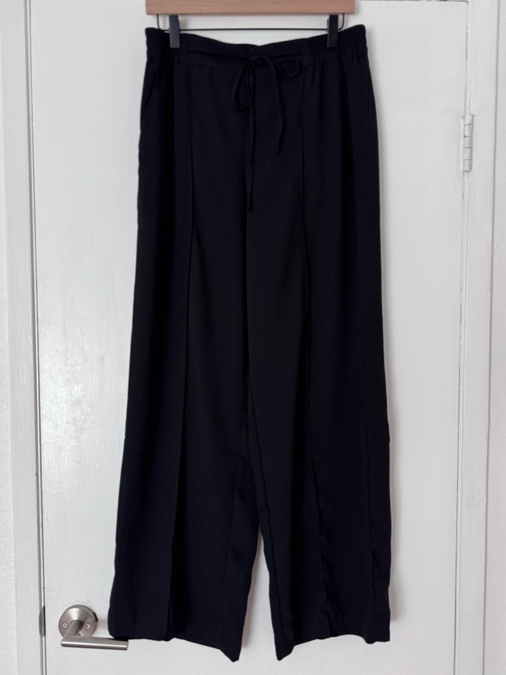 Vince Camuto Black Wide-Leg Drawstring Pants